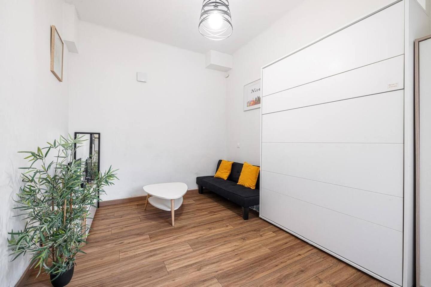 Cozy 2 Pers Wifi Apartment Nice